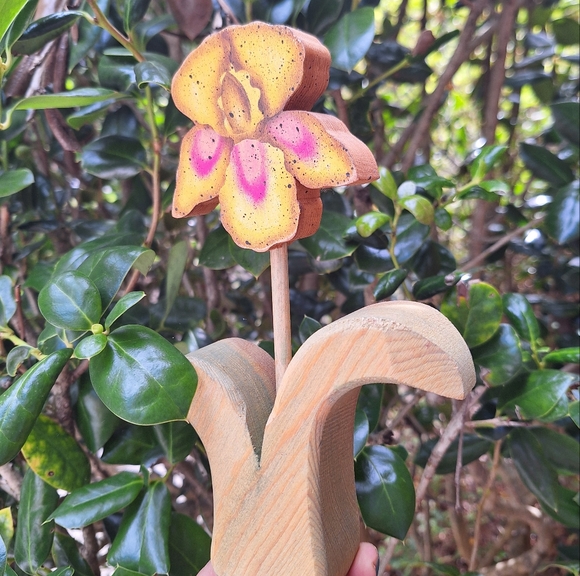 Wooden Flower Artist Made Sculpture Iris Orchid Handpainted Wood Floral Decor - Picture 3 of 17